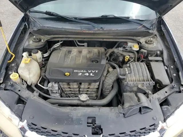 2013 DODGE AVENGER SE  
