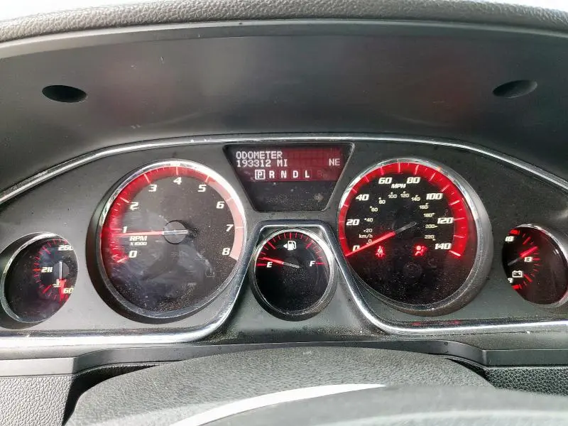 2014 GMC ACADIA SLE  