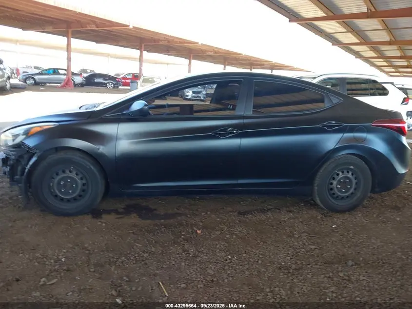 2016 HYUNDAI ELANTRA SE