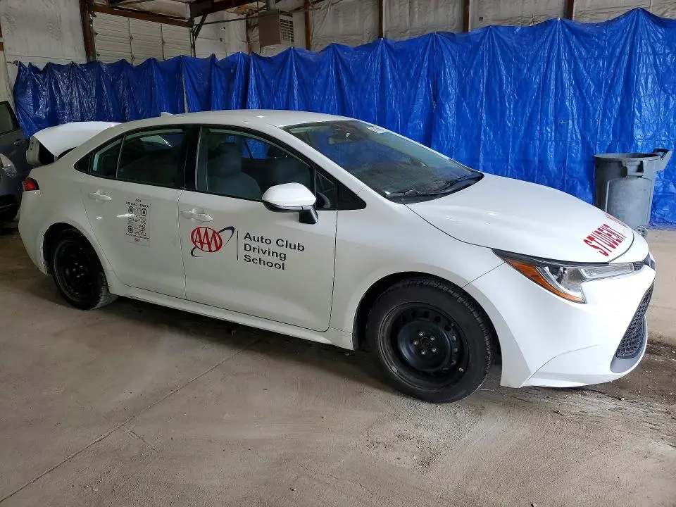 2021 TOYOTA COROLLA   