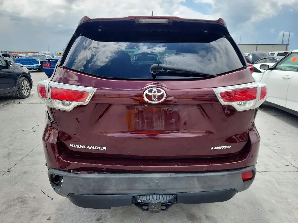2016 TOYOTA HIGHLANDER LIMITED  