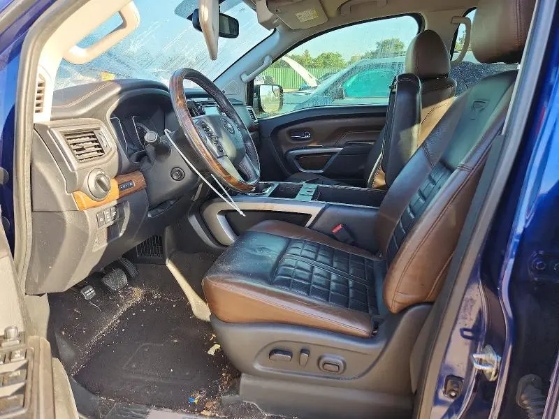 2017 NISSAN TITAN PLATINUM RESERVE  