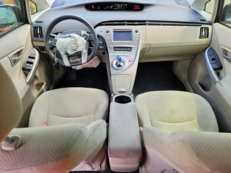 2012 TOYOTA PRIUS TWO  