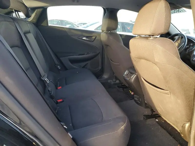 2017 CHEVROLET MALIBU LT  