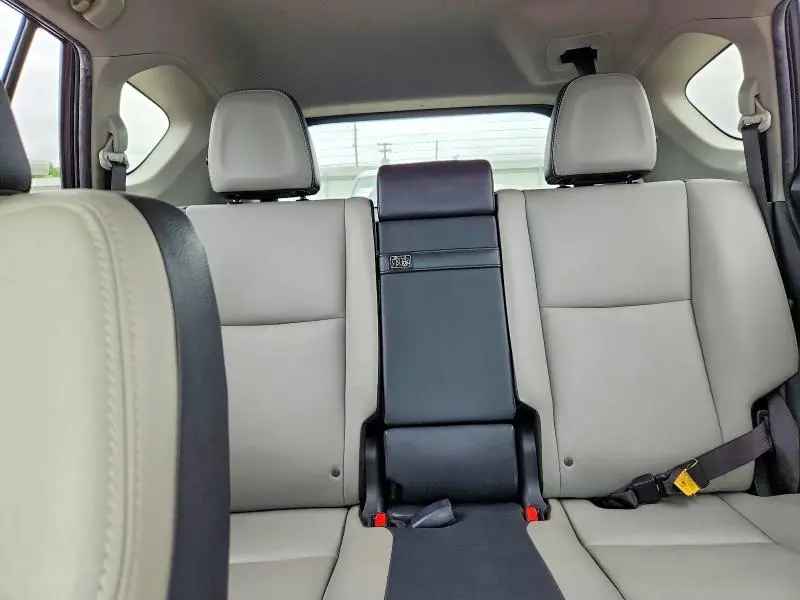 2016 TOYOTA RAV4 HV LIMITED  
