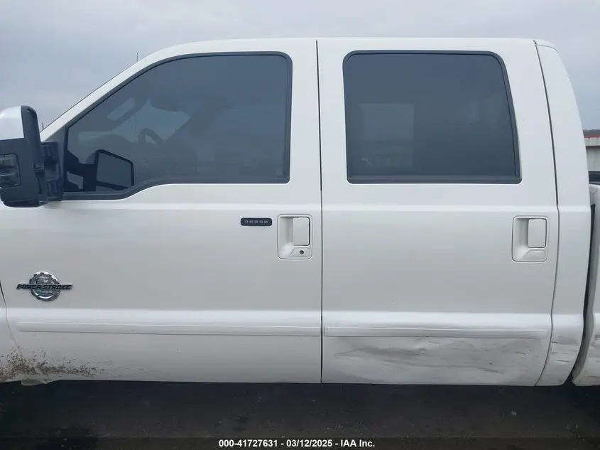 2016 FORD F-250 LARIAT