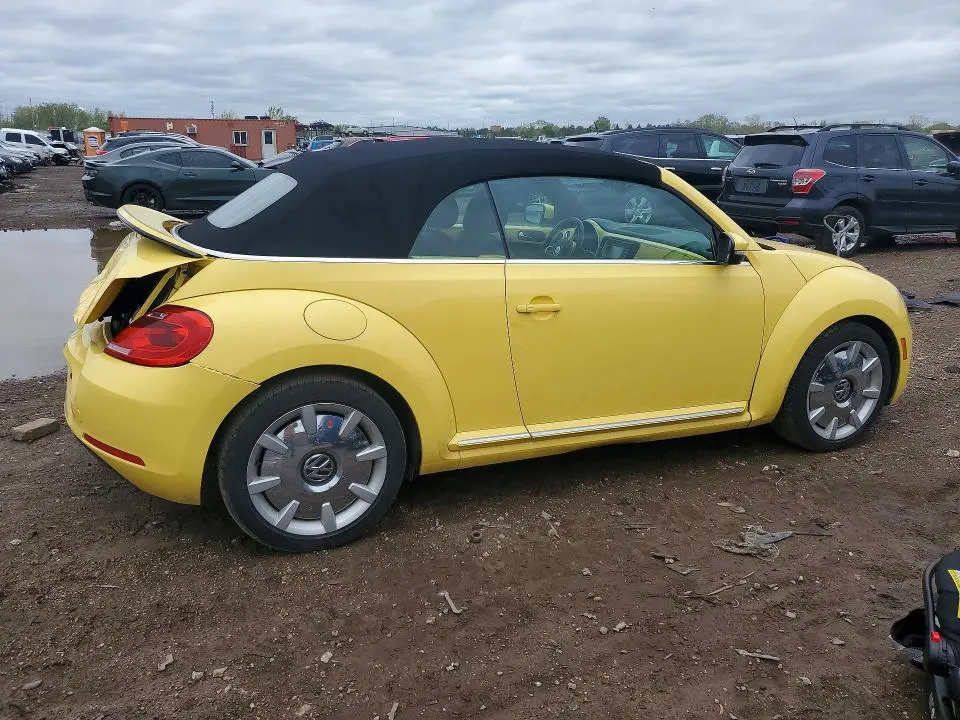 2013 VOLKSWAGEN BEETLE   