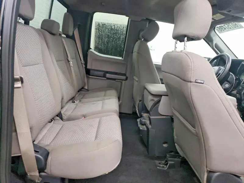 2017 FORD F150 SUPER CAB  