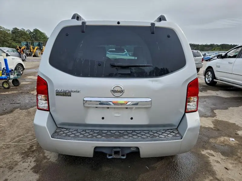 2012 NISSAN PATHFINDER S  