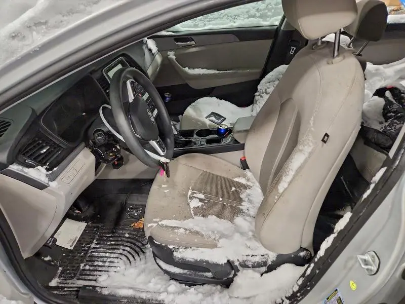 2019 HYUNDAI SONATA SE  