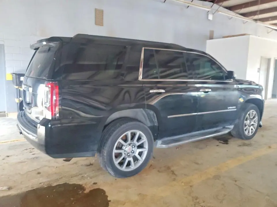 2015 GMC YUKON SLE  