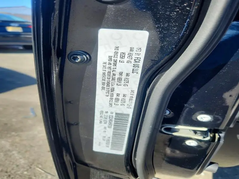 2017 CHRYSLER 300 LIMITED  