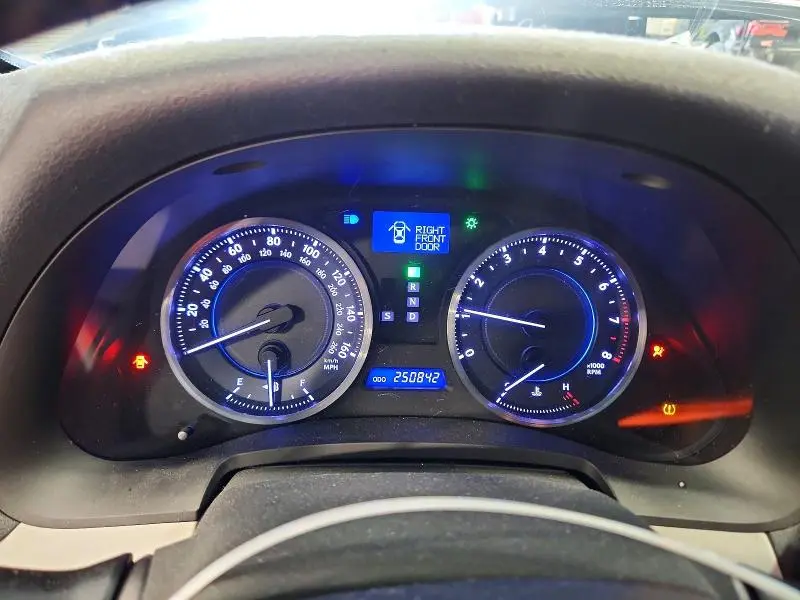 2011 LEXUS IS 250  