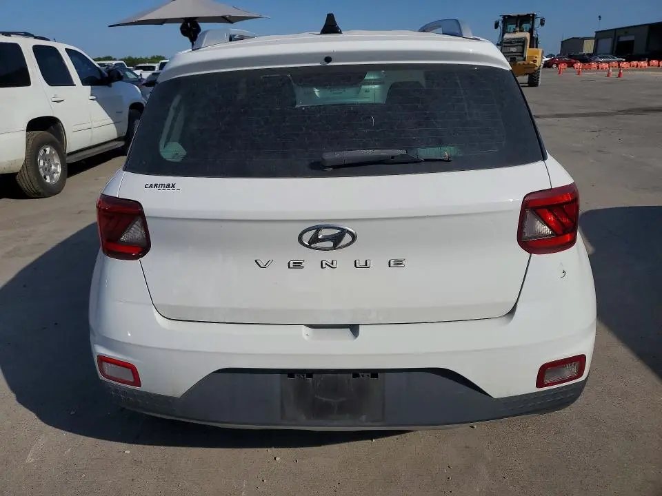 2022 HYUNDAI VENUE SEL  