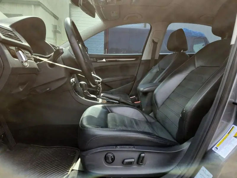 2014 VOLKSWAGEN PASSAT SEL  