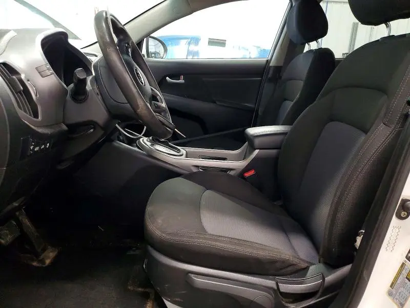 2016 KIA SPORTAGE LX  
