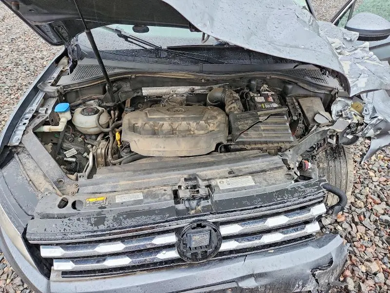 2018 VOLKSWAGEN TIGUAN SE  
