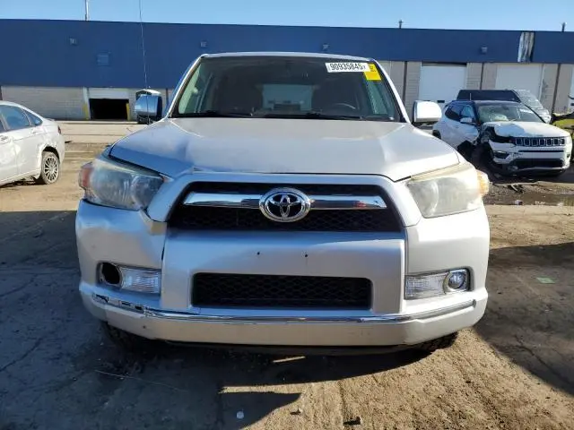 2013 TOYOTA 4RUNNER SR5  