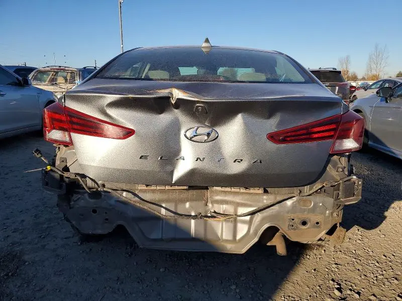 2019 HYUNDAI ELANTRA SEL  