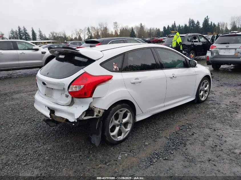 2013 FORD FOCUS ST  