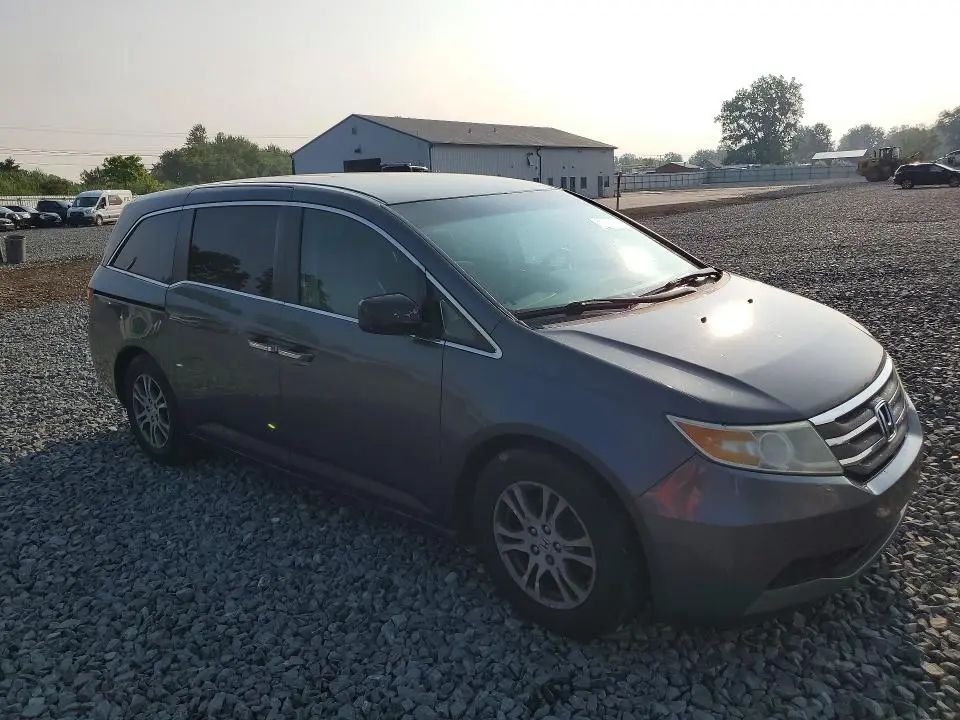 2011 HONDA ODYSSEY EX  