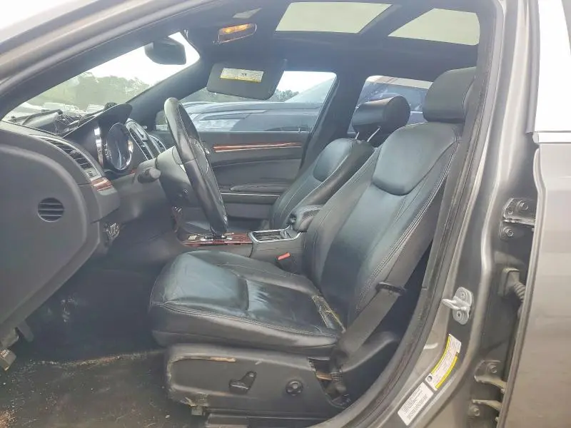 2012 CHRYSLER 300 LIMITED  