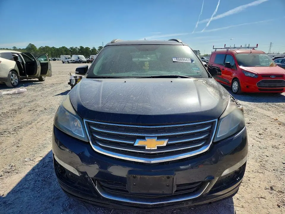 2016 CHEVROLET TRAVERSE LT  