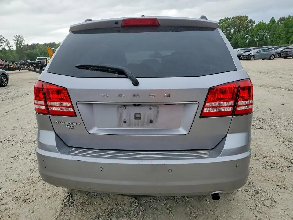 2020 DODGE JOURNEY SE  