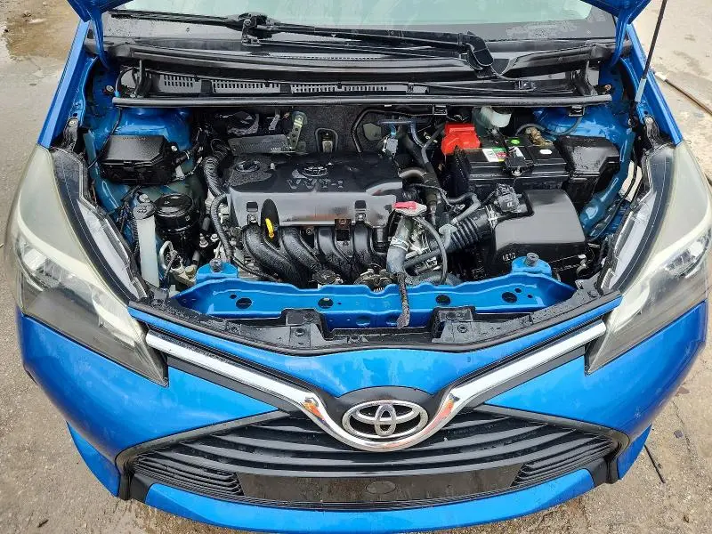 2016 TOYOTA YARIS 5-DOOR L  