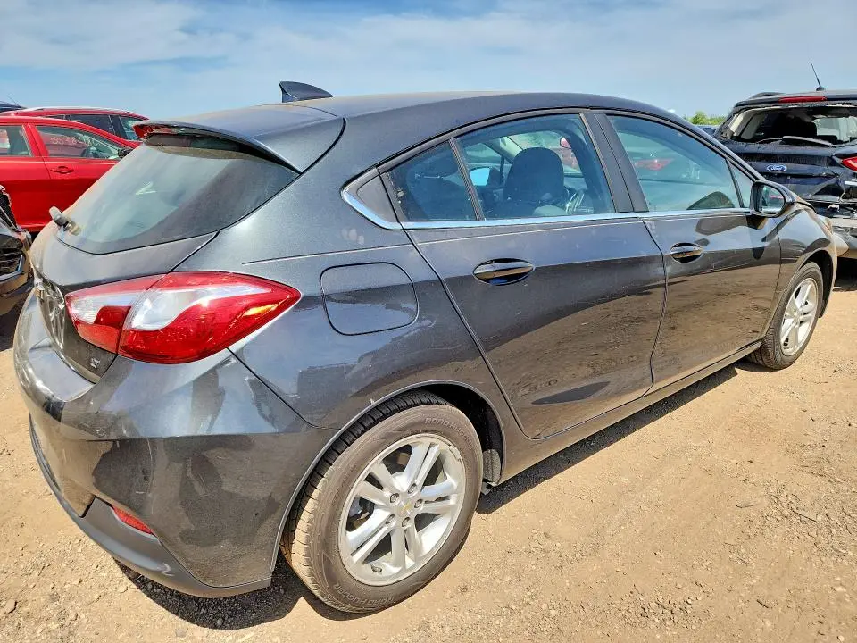 2017 CHEVROLET CRUZE LT  