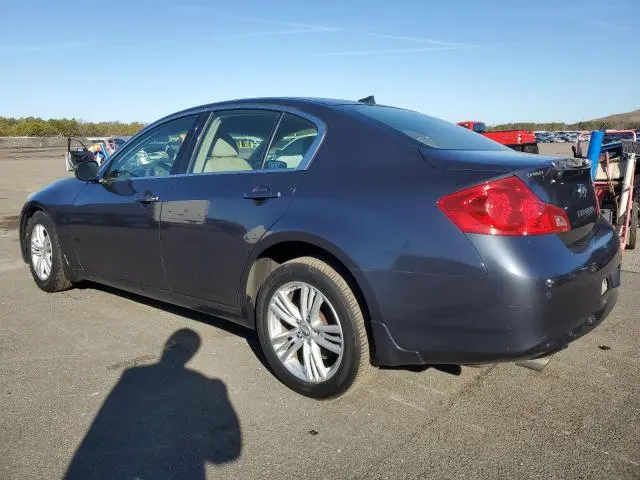 2011 INFINITI G37   