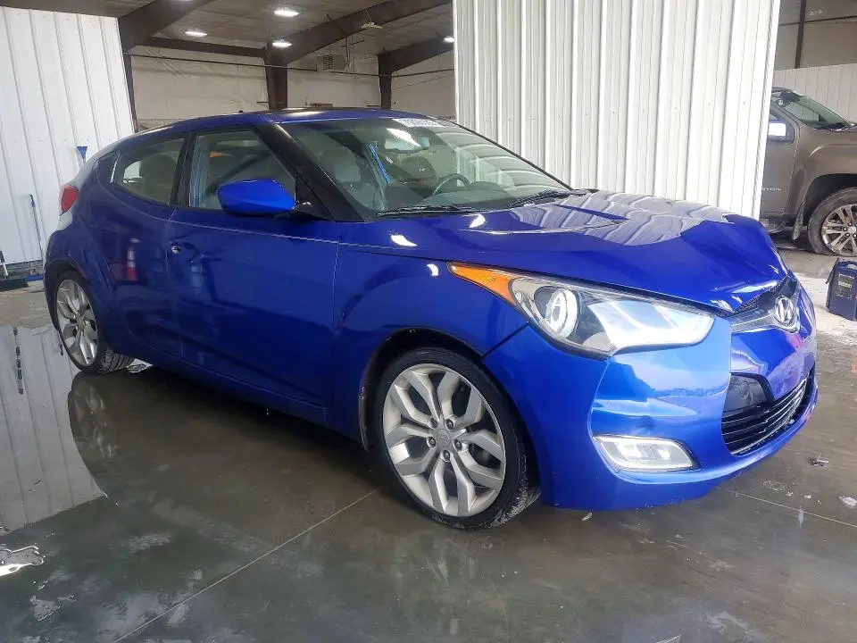 2013 HYUNDAI VELOSTER   