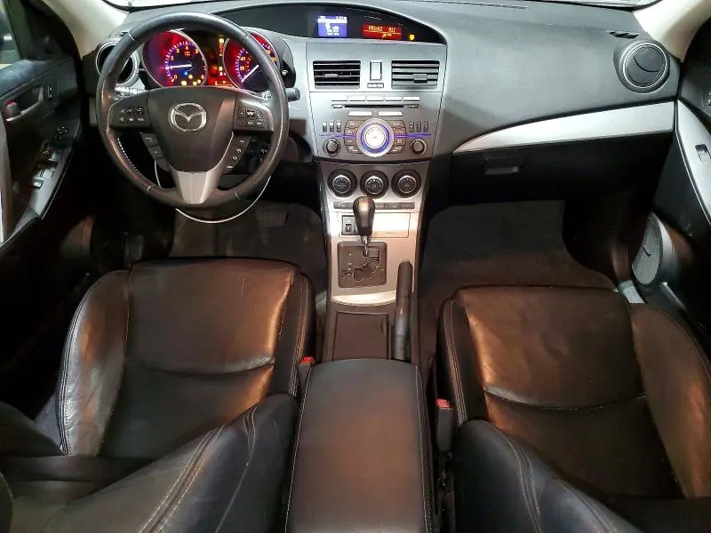 2011 MAZDA 3 S  