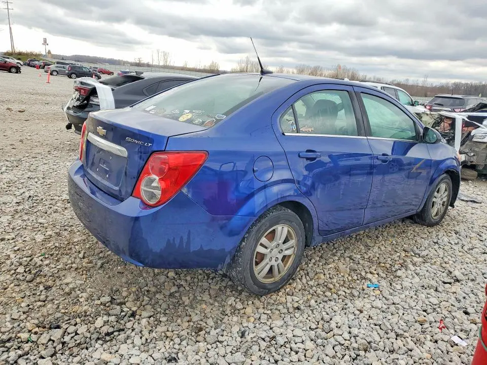 2013 CHEVROLET SONIC LT  