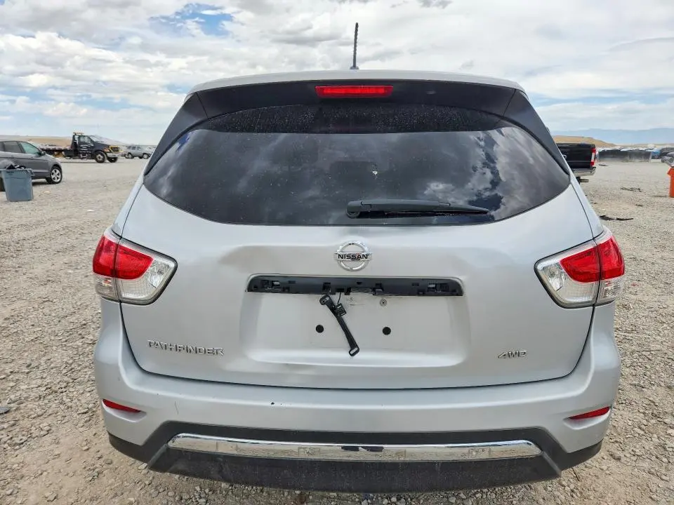2014 NISSAN PATHFINDER S  