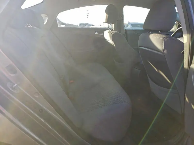 2012 HYUNDAI SONATA GLS  