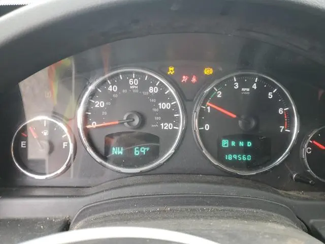2011 JEEP LIBERTY SPORT  
