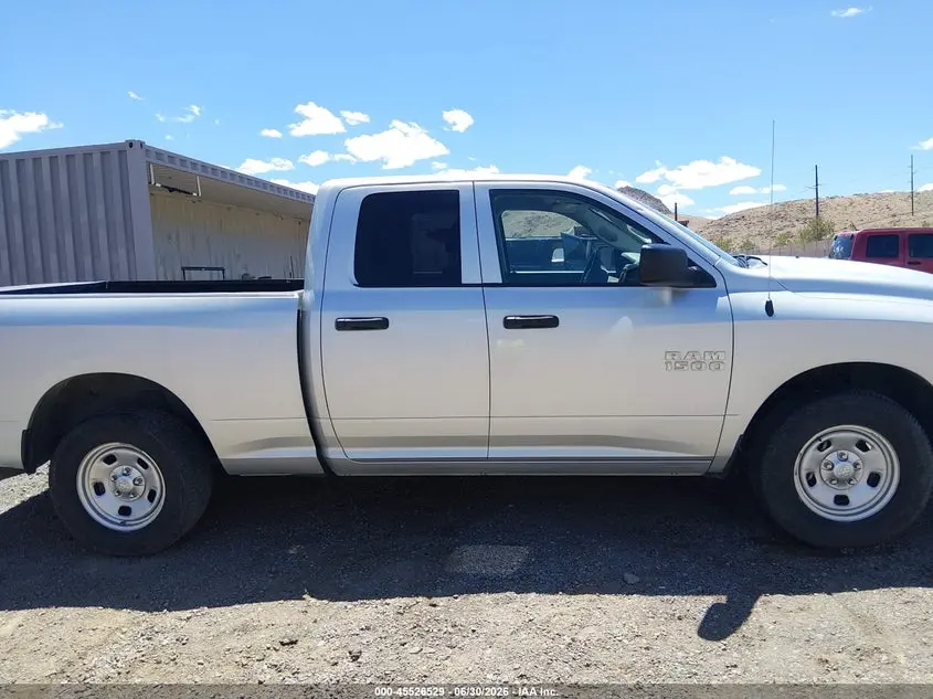 2017 RAM 1500 TRADESMAN  4X4 6'4 BOX