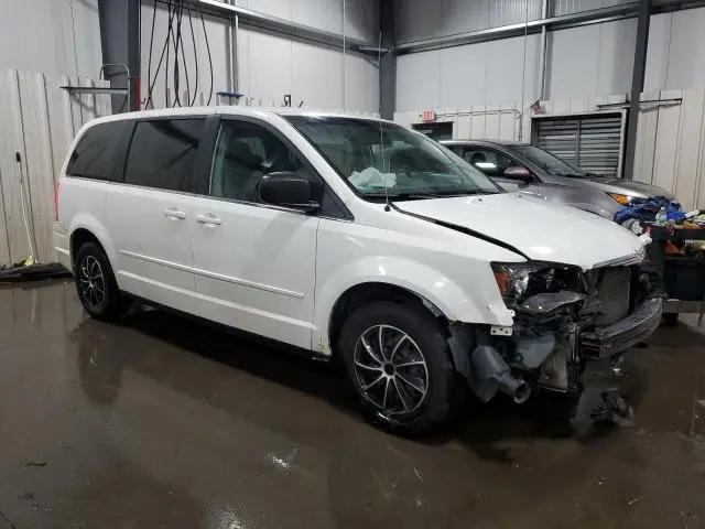 2010 CHRYSLER TOWN & COUNTRY LX  