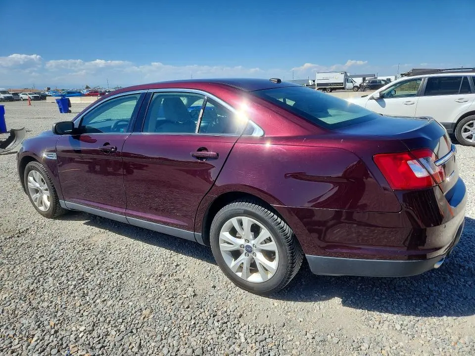 2011 FORD TAURUS SEL  
