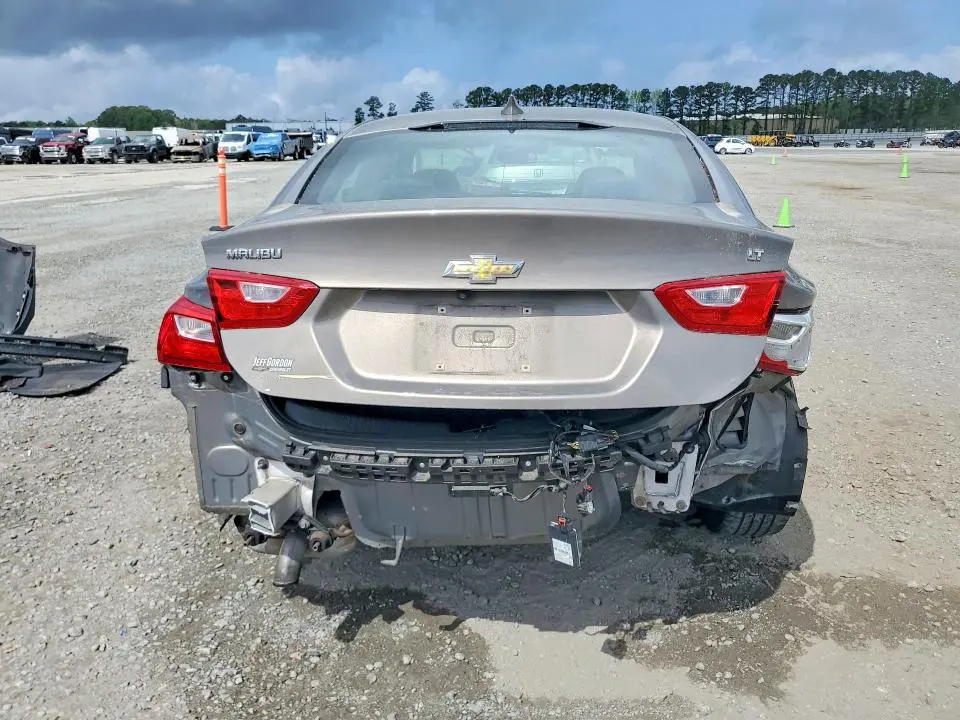 2017 CHEVROLET MALIBU LT  