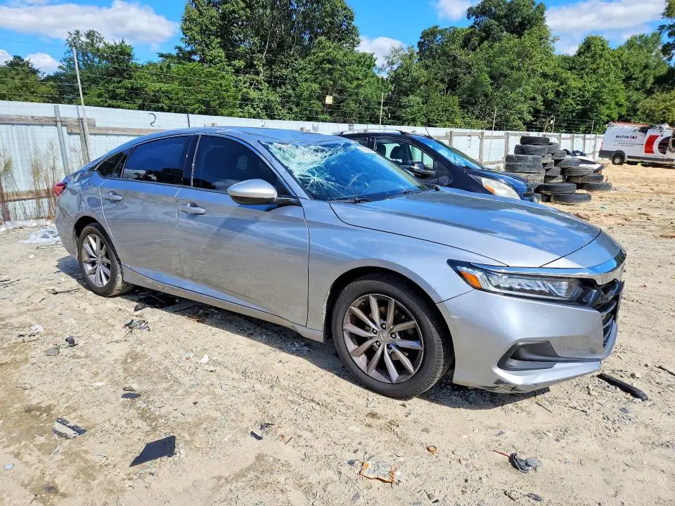 2022 HONDA ACCORD LX  