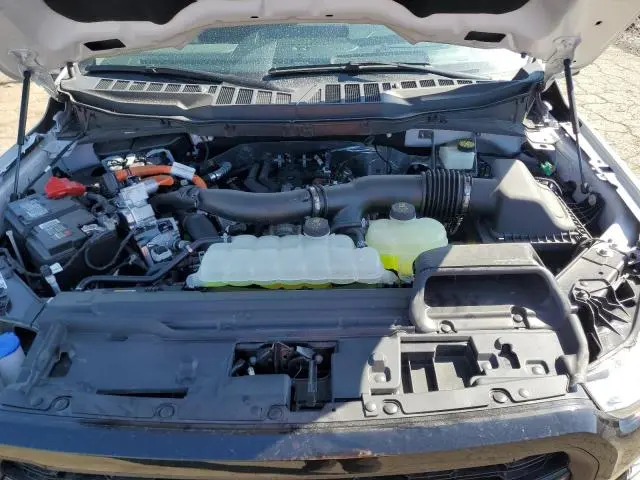 2024 FORD F150 LARIAT  