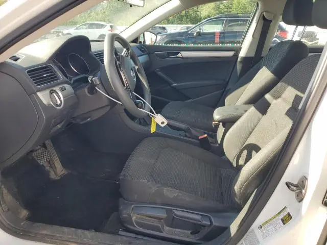 2016 VOLKSWAGEN PASSAT S  