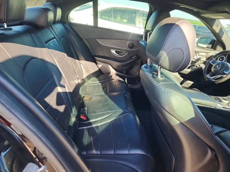 2017 MERCEDES-BENZ C 300  