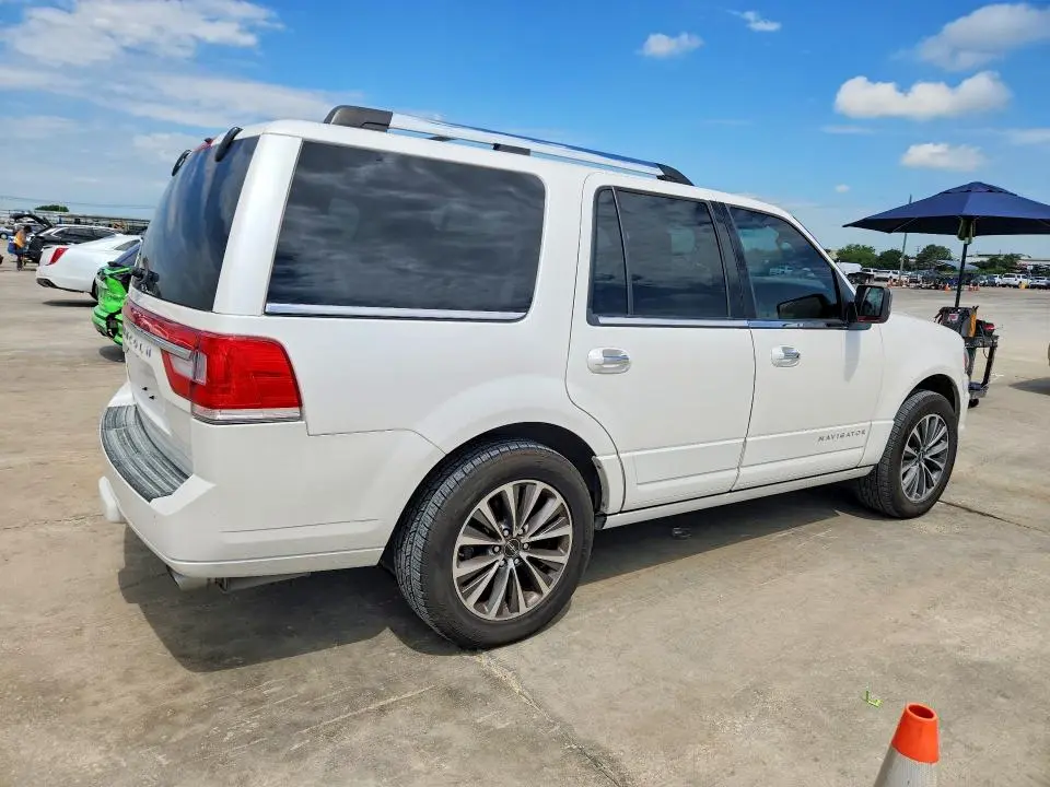 2017 LINCOLN NAVIGATOR SELECT  