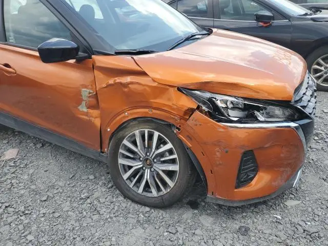 2023 NISSAN KICKS SV  