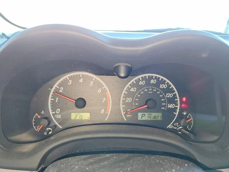 2011 TOYOTA COROLLA LE  