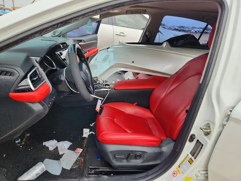 2018 TOYOTA CAMRY XSE V6  