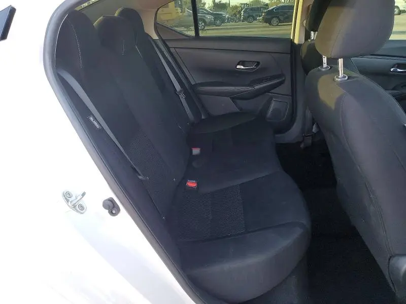 2022 NISSAN SENTRA S  